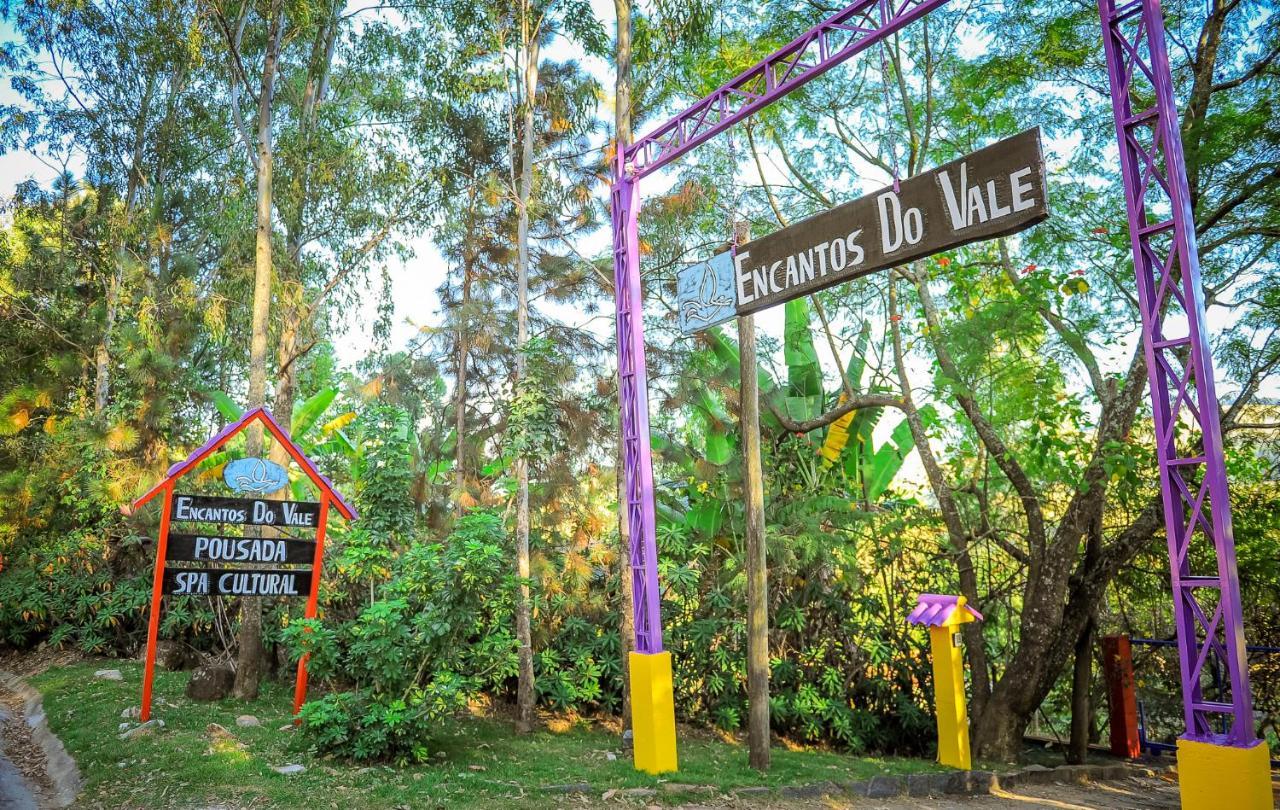 Encantos Do Vale Pousada E Spa Cultural Bueno Brandão エクステリア 写真
